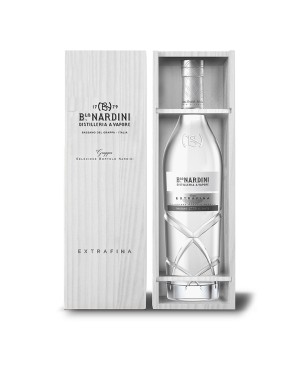 Grappa Extrafina Selezione Bortolo Nardini [0.70 lt, Astuccio in Legno] - Nardini